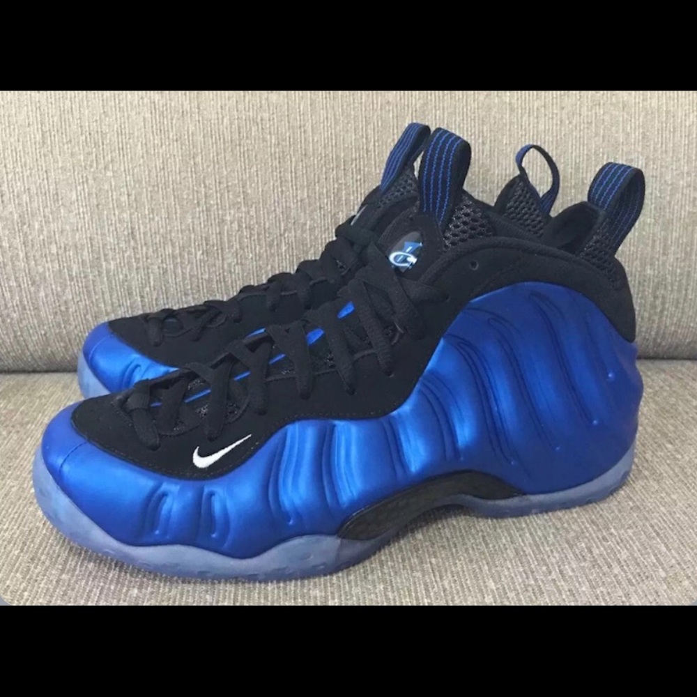 Blue and Black Foams !